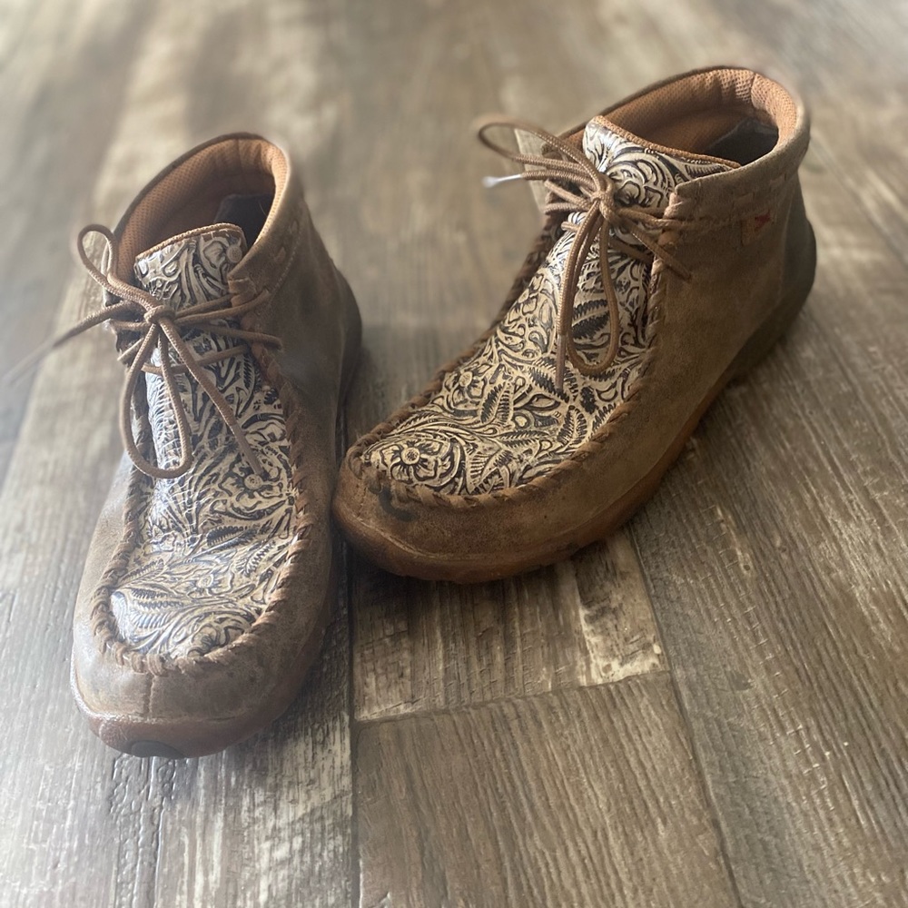 Twisted X women’s size 8 leather shoes